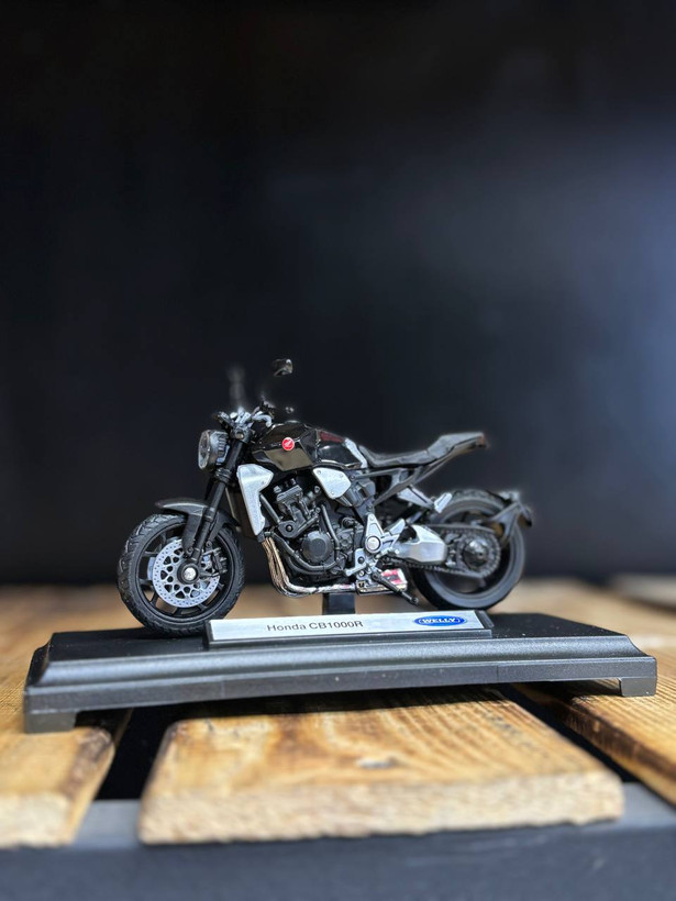 Honda CB 1000R