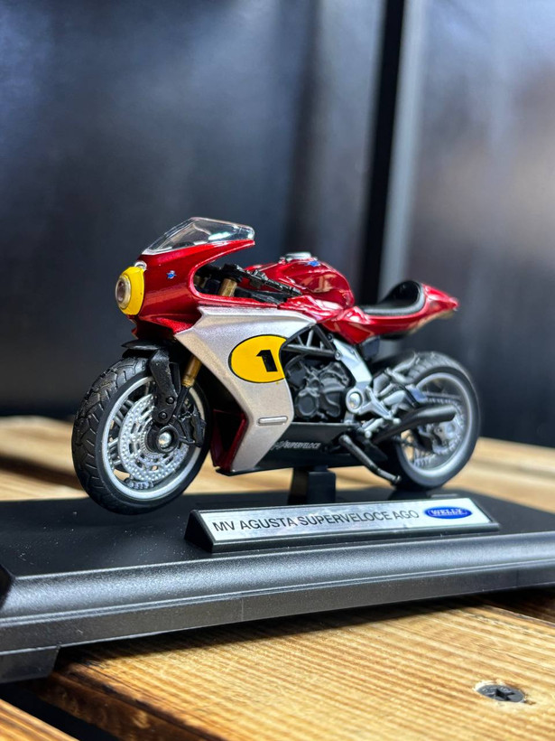 فیگور موتور MV AGUSTA SUPERVELOCE AGO از برند WELLY